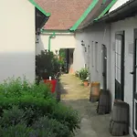 Bioweingut Hauerhof 99 -apartment 1 *
