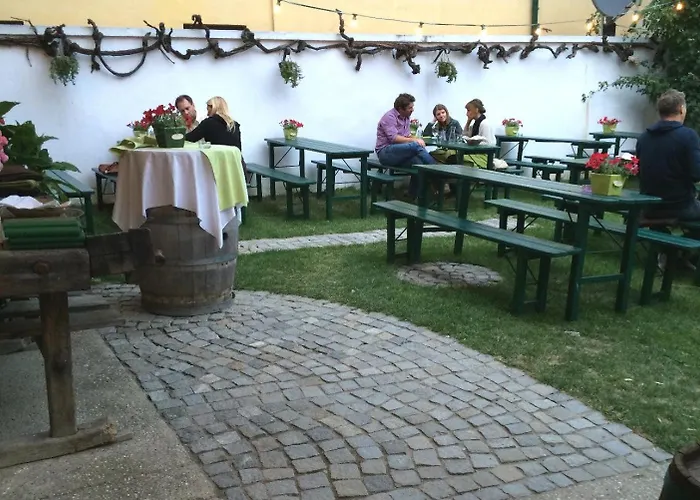 Bioweingut Hauerhof 99 -apartment 1 Appartement Klosterneuburg